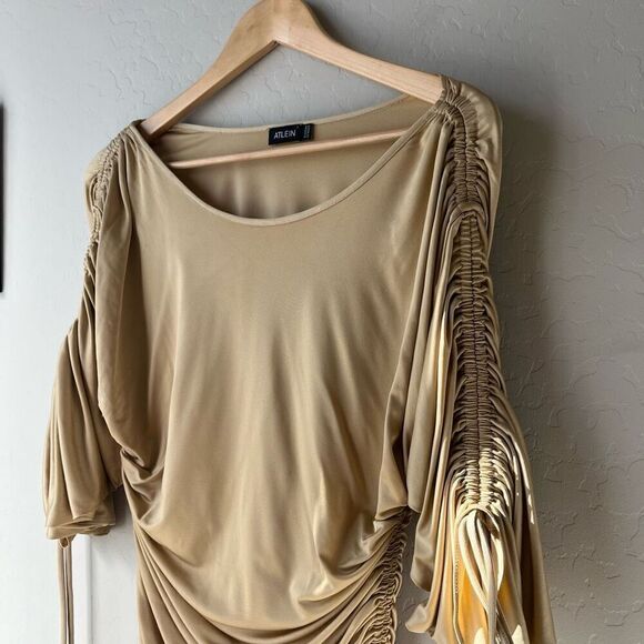 Atlein Dress Beige Ruched Long Sleeve Off Shoulder‎ Designer Midi Dress Size 40 - Picture 4 of 12
